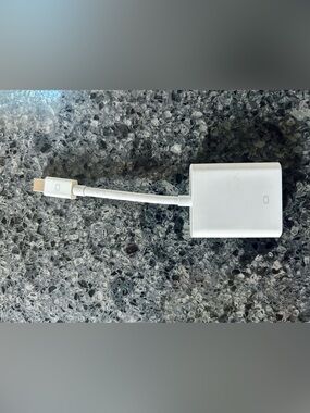 Apple Mini DisplayPort to VGA Adapter A1307 OEM White